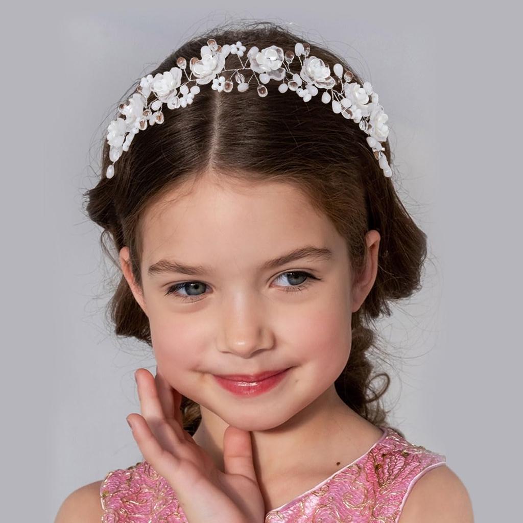 White Beaded Flower Hair Ornament for Girls, Perfect for Recitals, Weddings, and Piano Performances.