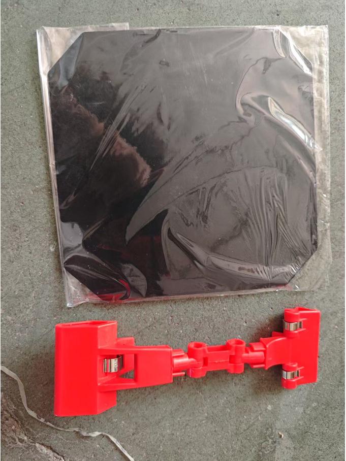 

Lightweight Anti-Burn Welding Sunshade Mask - Fold-Resistant Shield for Argon Arc, MIG/MAG Welding Protection