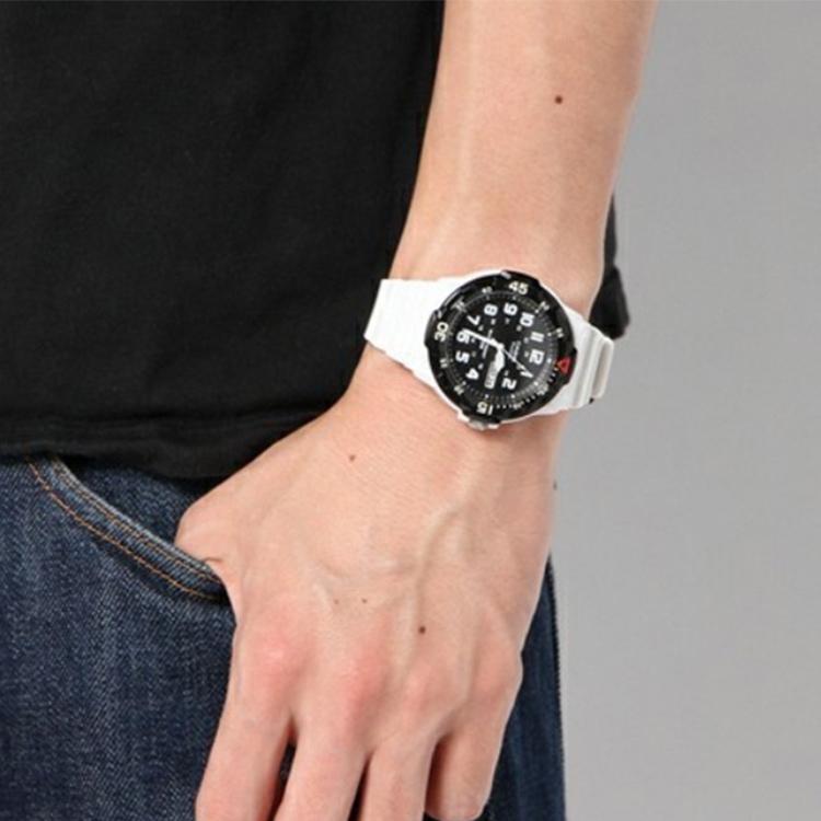 Casio Analog MRW 200HC 7BV MRW-200HC-7B