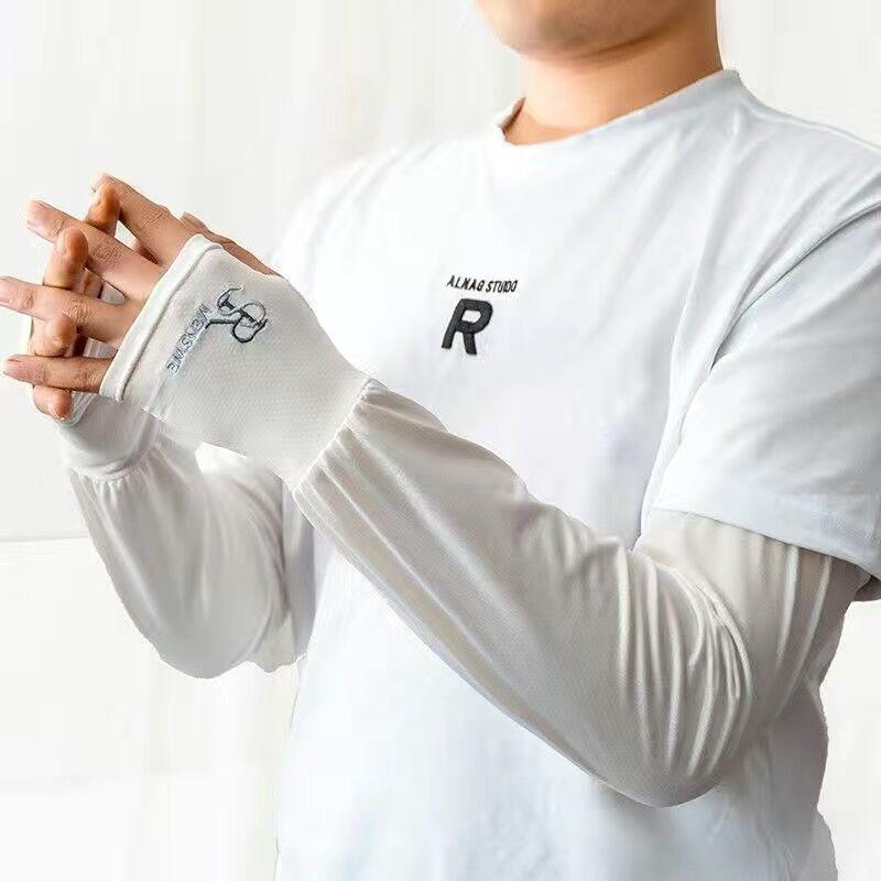 1 Paar Buchstaben Lockere Eis-Armstulpen Damen Sonnenschutz Elastische Fahrhandschuhe Outdoor UV-Schutz Armabdeckung Ärmel Bequem