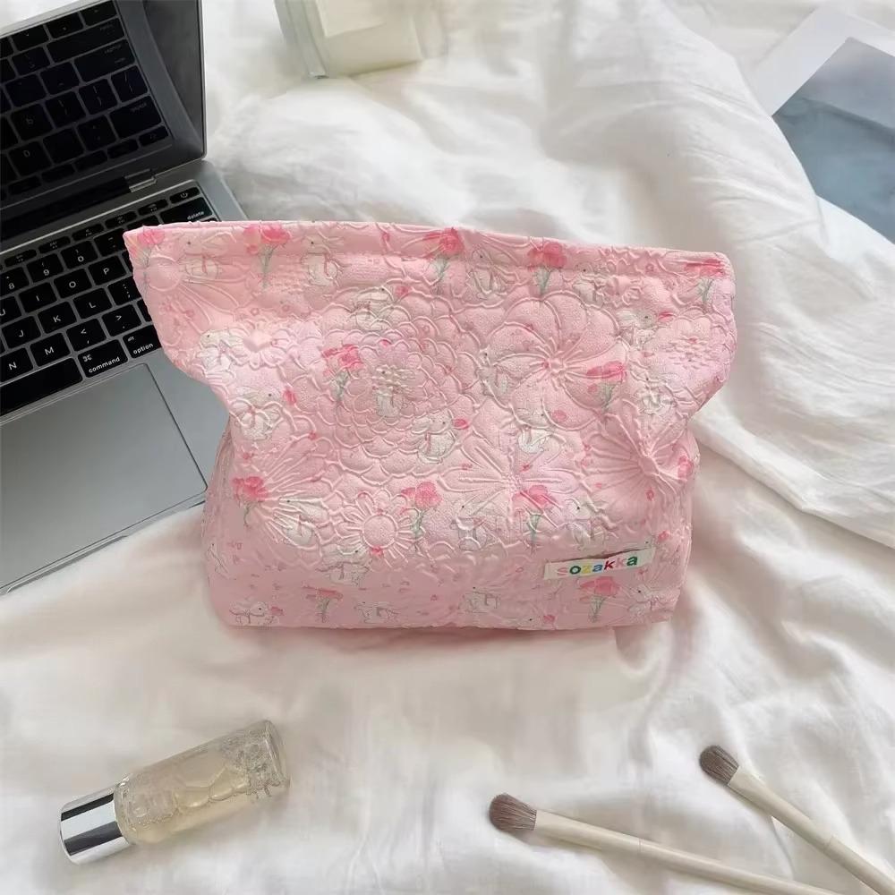 Large Capacity Cute Cartoon Flowers Makeup Bag for Women Travel Cosmetic Organizer Storage Pouch