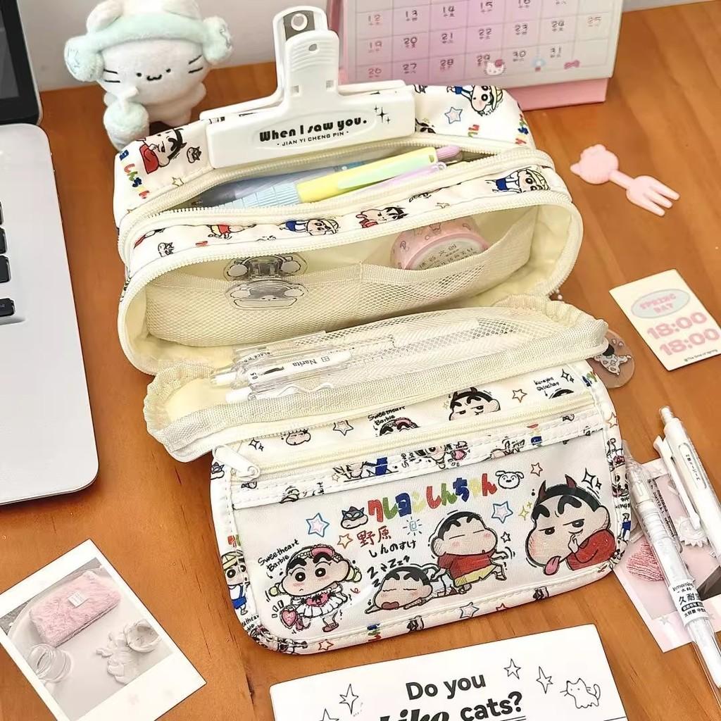 Vícepatrový penál Crayon Shin Chan s velkou kapacitou pro studenty středních škol