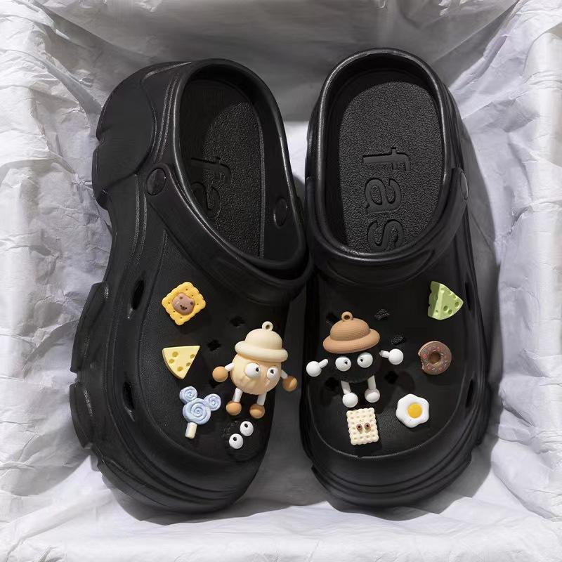 Summer Women's Pearl Hole Shoes Height Increasing Slippers, Suitable For Outdoor Wear