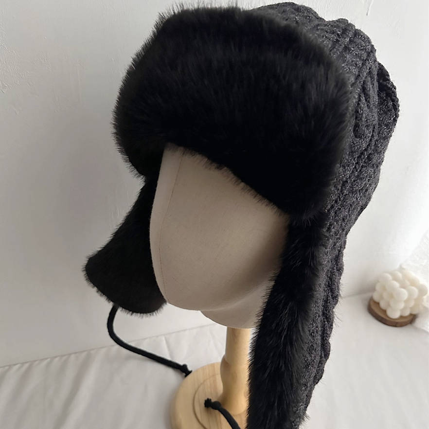 Winter Woolen Lei Feng Hat For Women, Korean Version, Versatile, Thickened Plush Warm Ear-protecting Hat With Rope Design, Cold-proof Headscarf.