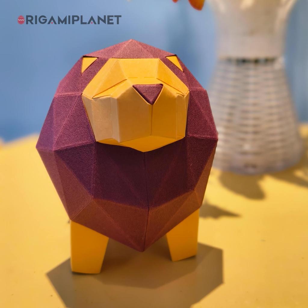 ORIGAMIPLANET Lion Origami Paper Craft 3D Paper Sculpture for Home Creative Handmade Paper Unique DIY Animal Model Paper Craft Gift for Teens Adults