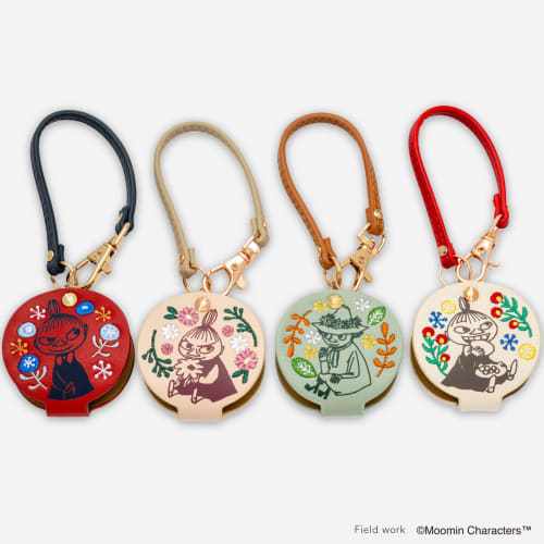 Fieldwork Women's Analog Pocket Watch with 1.5x Magnifying Glass and Strap, Moomin Embroidered Hang Watch, Little My, White, MOM015-1