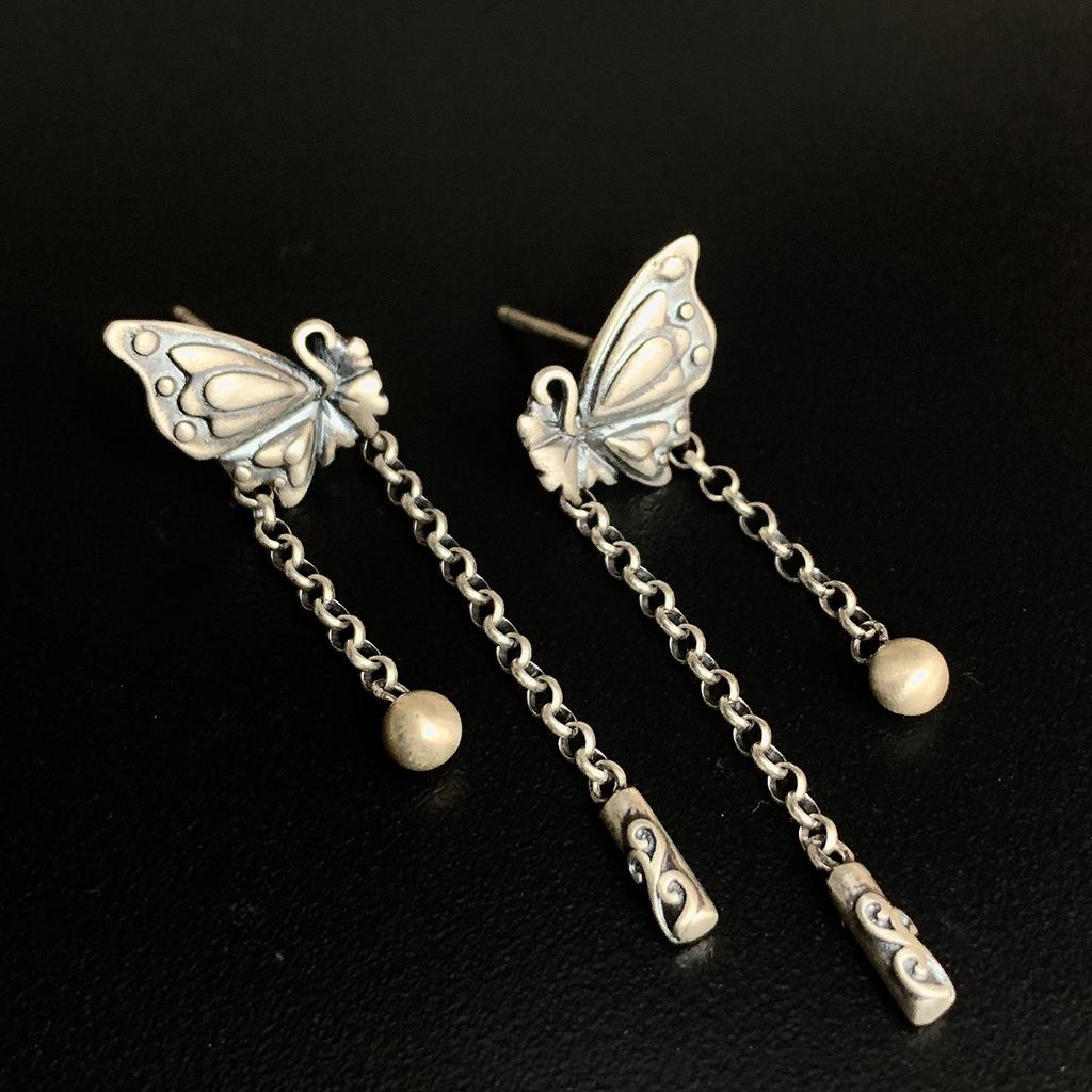 Retro butterfly fringed earrings on the shelves Women's light luxury high-end personality New Chinese style trendy niche temperament