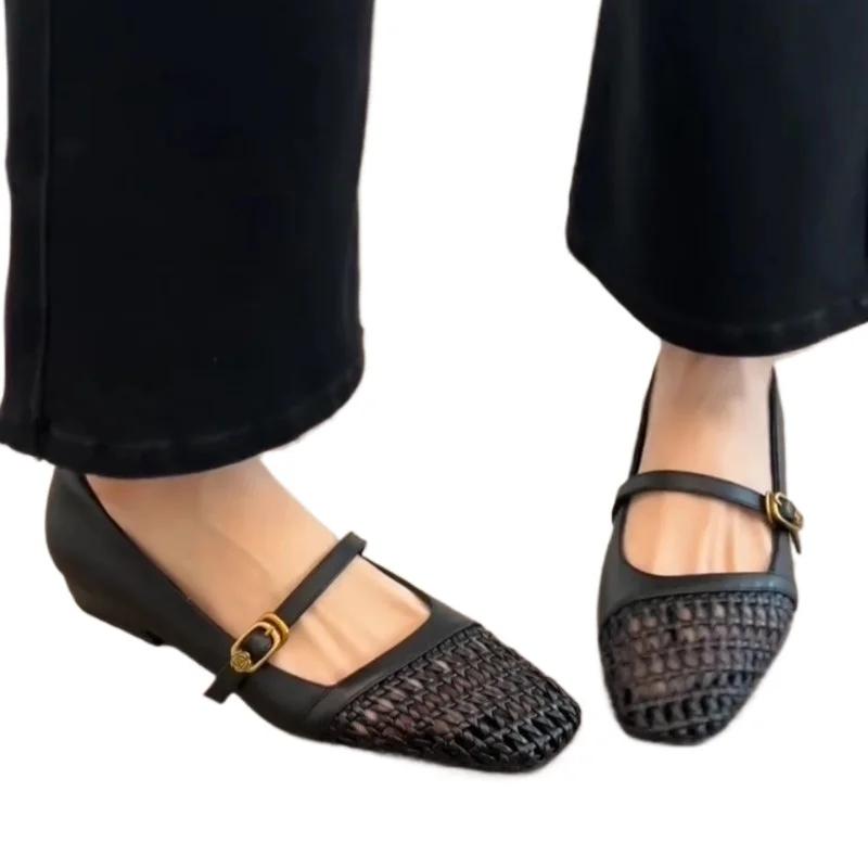 2025 Ladies Shoes Buckle Strap Women's High Heels New Daily Light Comfortable Non-Slip Best Seller Closed Toe Sandals