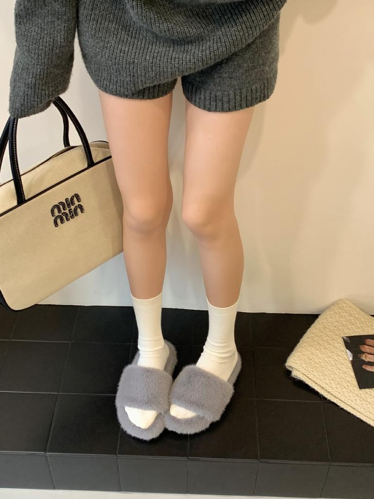 2025 New Autumn and Winter Mao Mao One-word with Open Toes and Half Tows, Wearing Mao Mao Open Toes Commuter Women's Warm Slippers