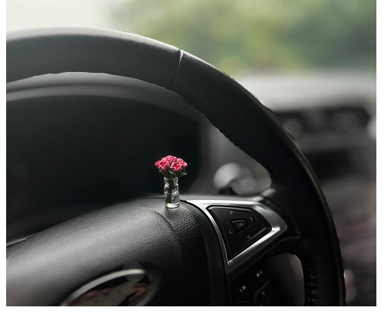 Sevimli Araba İç Dekorasyonu Mini Gül Ayçiçeği Vazo Oto Orta Konsol Dekorasyonu Süsler Araba Hediyeleri Aksesuarlar