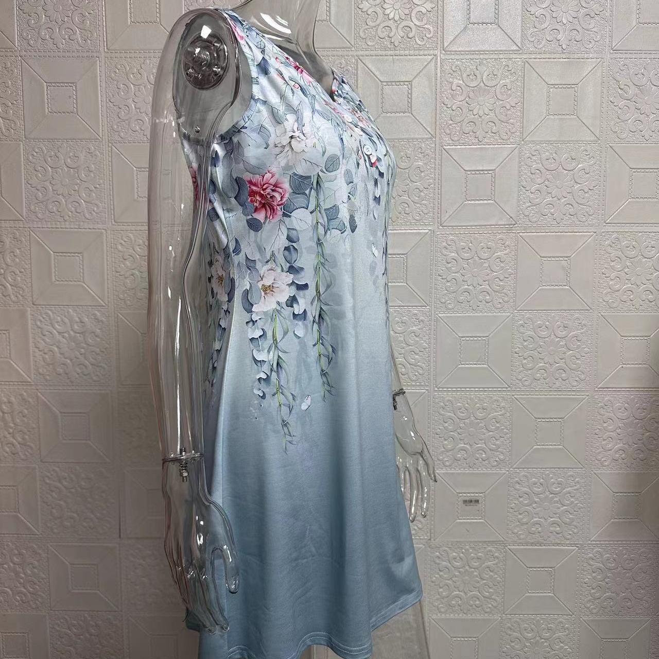 Летнее женское платье с цветочным принтом в повседневном стиле — фото 4