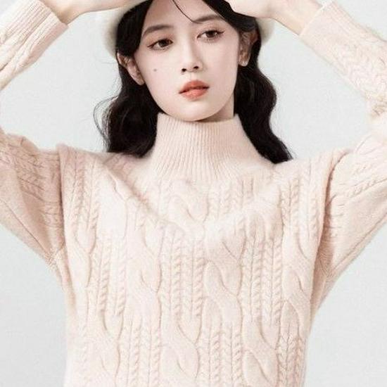 2026 Autumn Women's Cable Knit High-Neck Loose Pullover - Korean Gentle Style