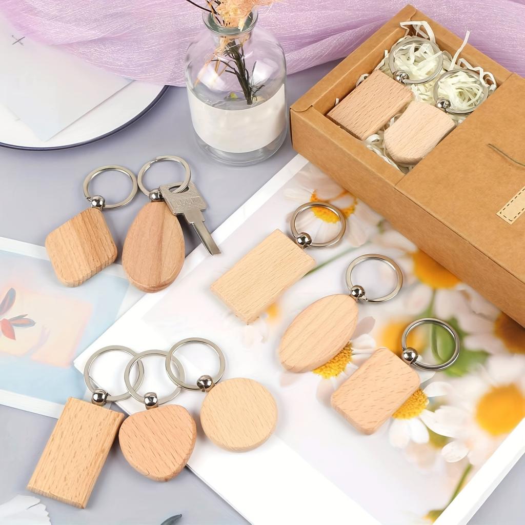 15 st Träämnen Nyckelring Assorterade Tränyckelbrickor Nyckelring för DIY Gåva Hantverk Lasergravyr Trä Nyckelring Ämnen