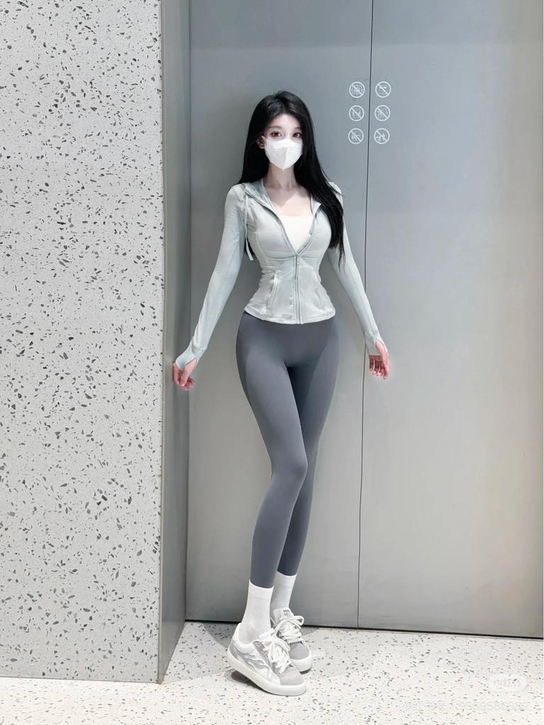 Lulu Original Align High-Waist Yoga Pants: Bare-Feel, Breathable, Quick-Dry, Peach-Lifting, Cropped Fitness Pants.
