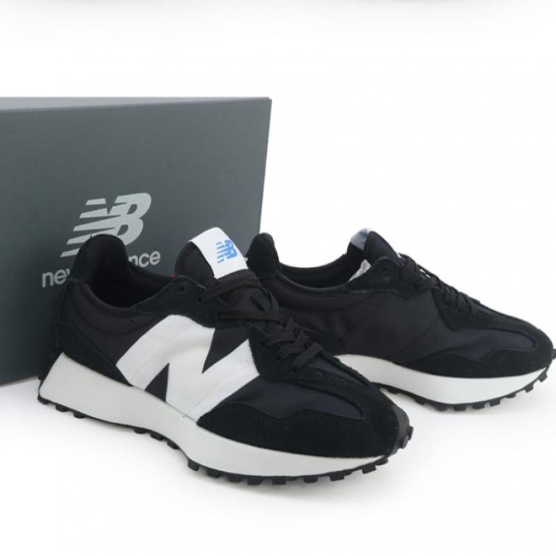 New Balance 327 Black