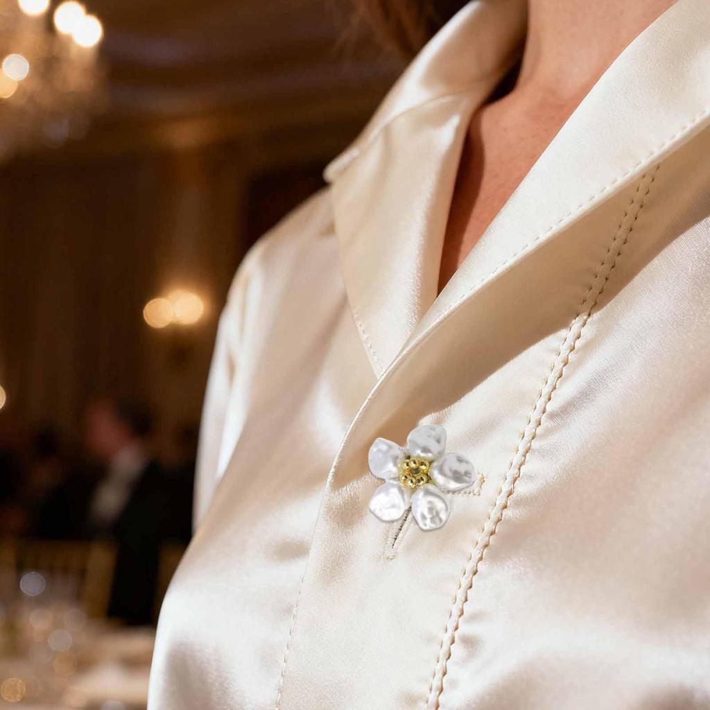 Pearl Flower Button Covers & Cufflinks Embellishment Jewelry Clips For Blouse Dress Shirt Formal Casual Attire Fashion Accessory