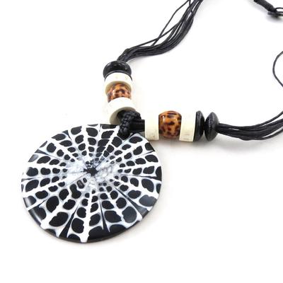 [E7214] - Designer Necklace 'Kilimanjaro' Black White