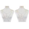 Sexy tief ausgeschnittenes diamantbesetztes Halsketten-Accessoire. Kupferperlen-Netzkörperkette für Damen.