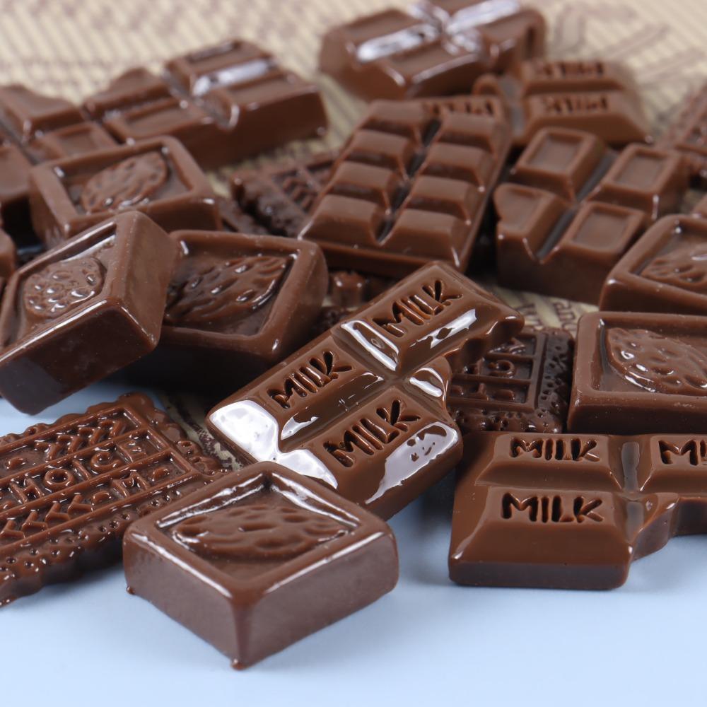 10PCS Resin Kawaii Simulation Milk Chocolate Flatback Cabochon Candy DIY Dollhouse Food Ornament Miniature for Phone Jewelry