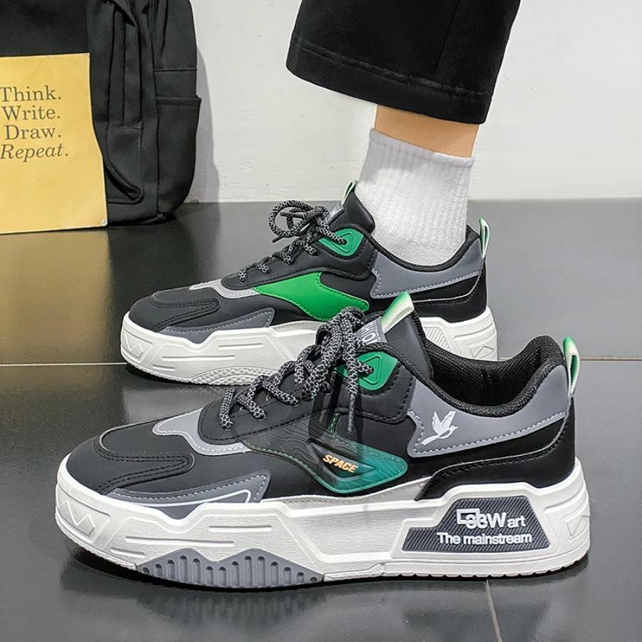 2024 Autumn New Casual Sports Shoes Men's Leather Low-Top Fashion Trend Easiest for Match Running Shoes Men's Skateboard Shoes