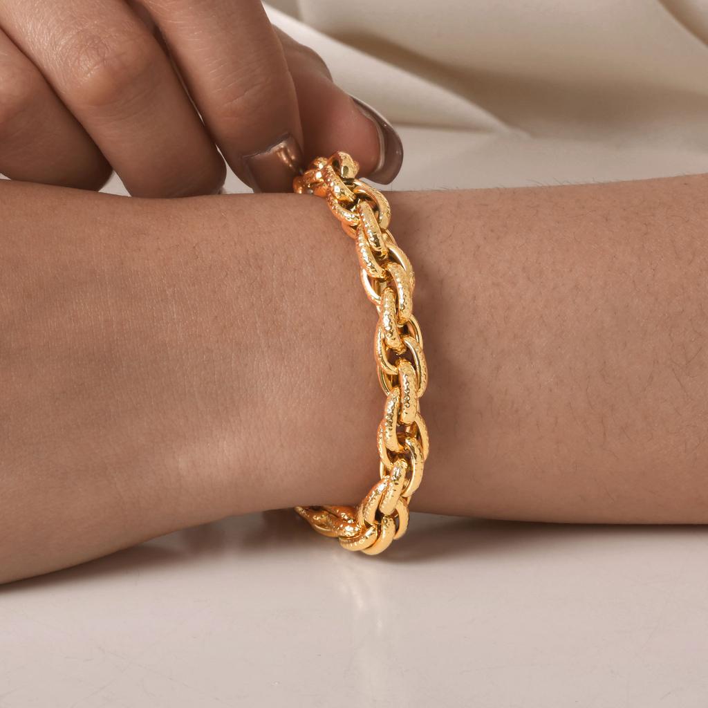 Fashion Personality Women'S Jewelry Stainless Steel Embossed Twist Chain 18 Gold Bracelet 1766