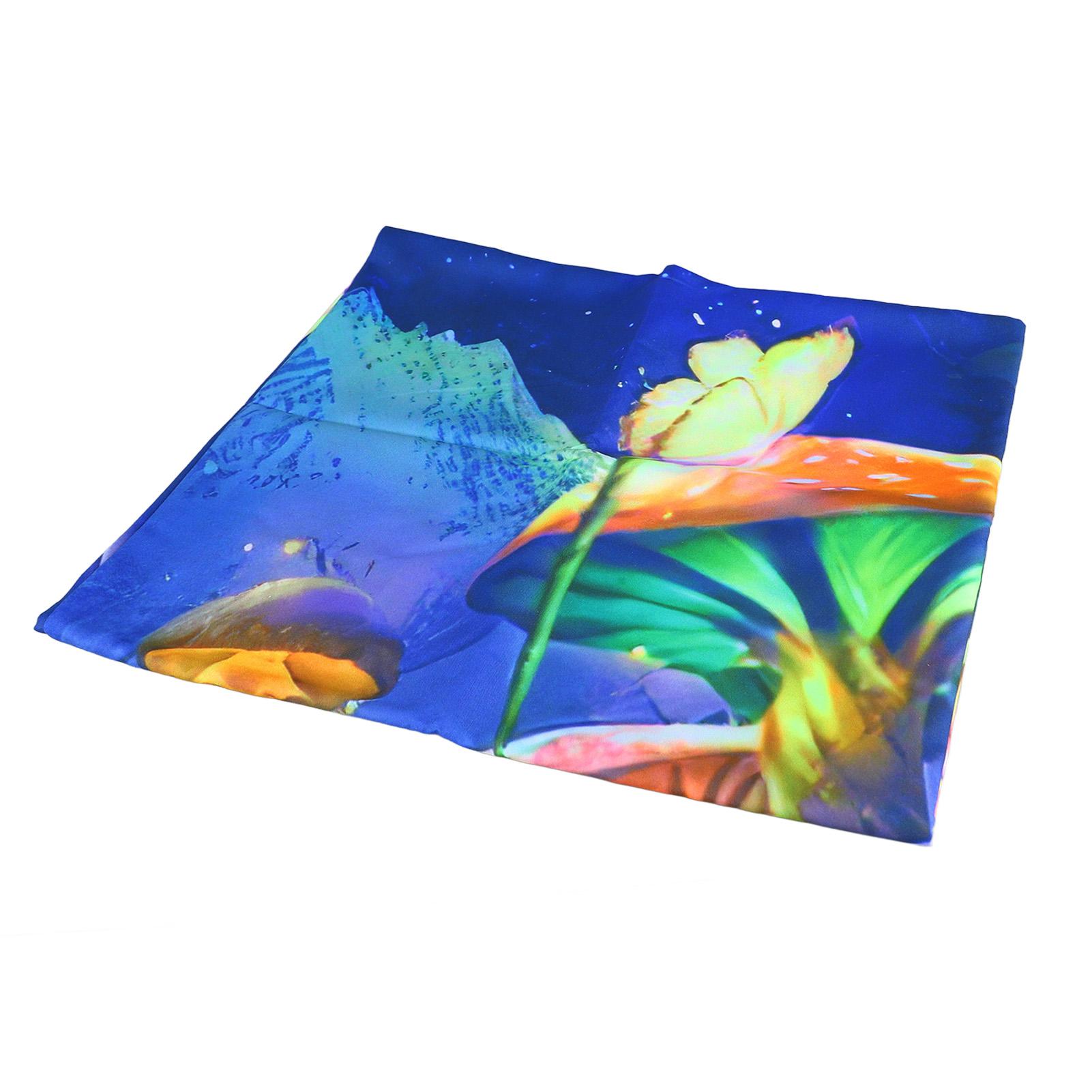 

Fluorescent Mushroom Tapestry UV Reactive Blacklight Wall Hanging Tapestry for Bedroom Dormitory 200X150cm / 79X59in
