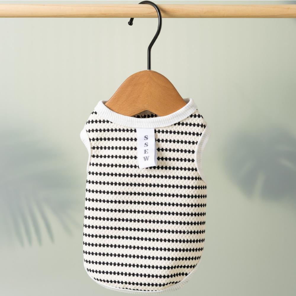 

Весенне-летняя новая одежда для собак Bobo легкий и дышащий жаккардовый жилет плюшевый мишка на подтяжках одежда для собак L (recommended weight 8-5.5 kg)