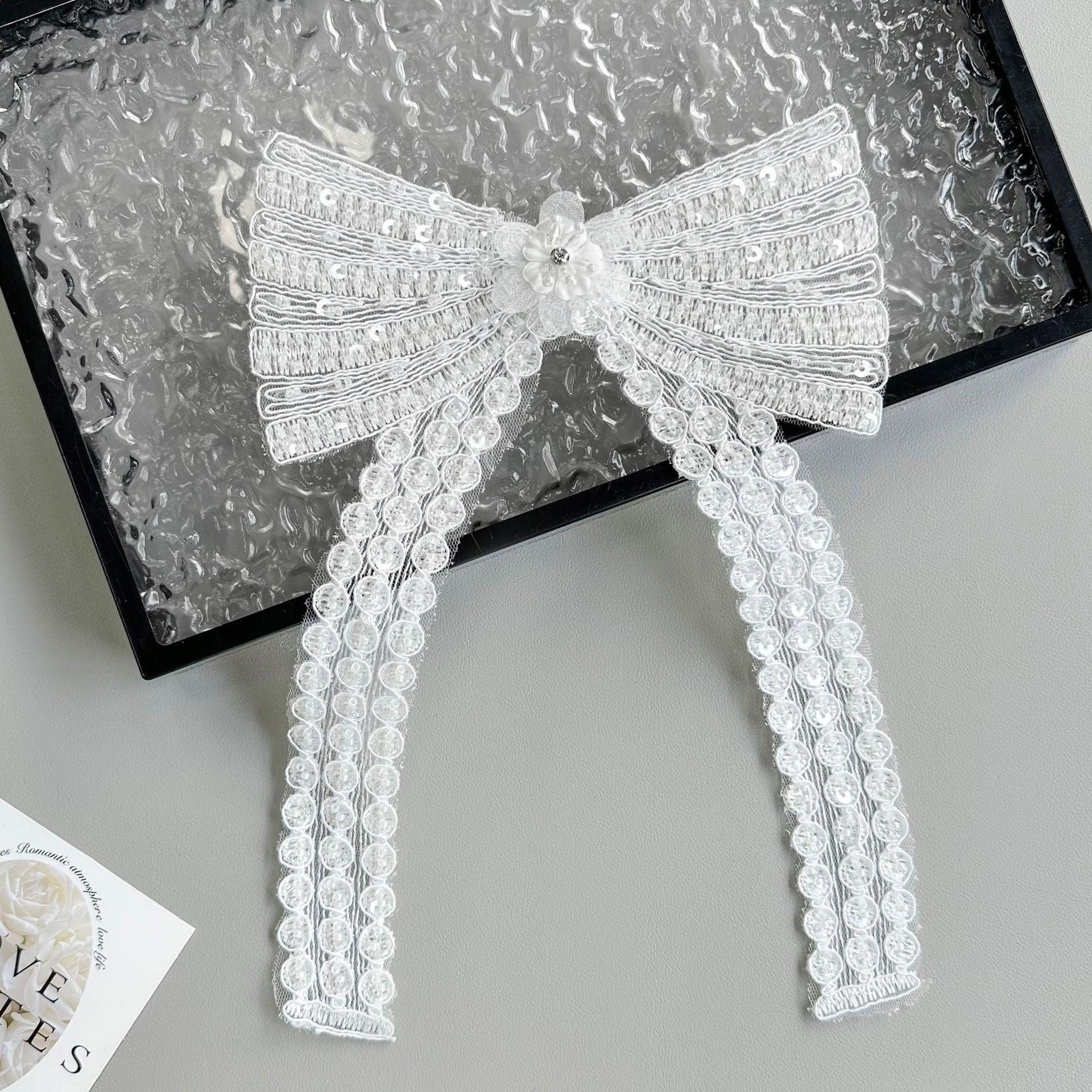 

Изысканные многоцветные бусины ручной работы, пайетки, банты для ногтей, нашивки, платья, топы, декоративные тканевые наклейки, аксессуары H6018-1 White Nail Crystal Flower