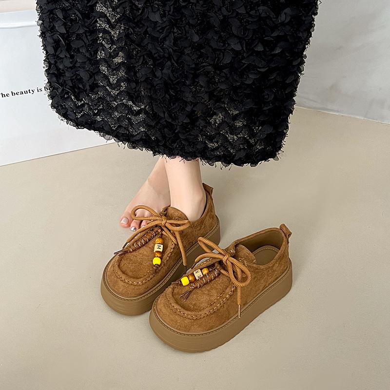 Women's Beaded Decoration Retro Commuter Thick Bottom Height Increase Comfortable Lightweight Enhance Temperament Retro Not Tired Feet Casual Sneakers