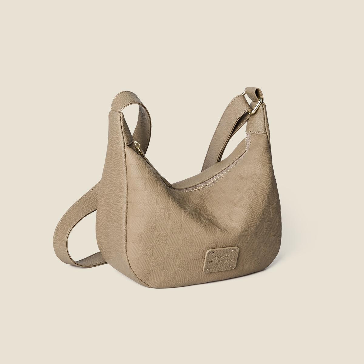 

2025 New Genuine Leather Dumpling Bag for Women, Fashionable Top Layer Cowhide Shoulder Bag, Trendy Versatile Textured Crossbody Bag Upper Width:29.5CM*Lower