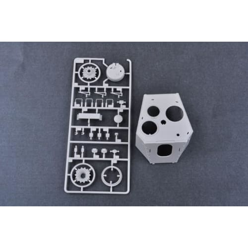 Trumpeter 1/35 Soviet KV-5 Super Heavy Tank Plastic Model