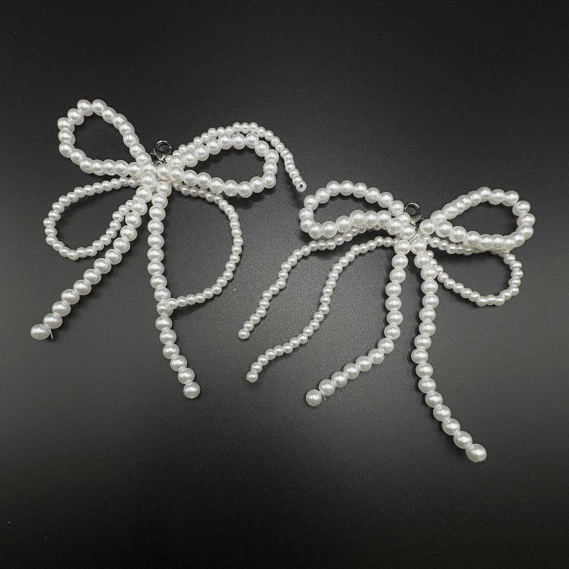 Korean Pearl Bow Shoe Buckle: Versatile Pearl String Shoe Accessory for Sneakers