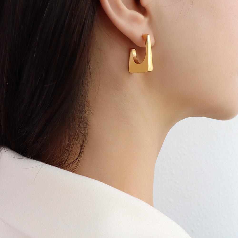 French Style Geometric Square Titanium Steel Earrings, Personalized 18K Gold Ins Accessories