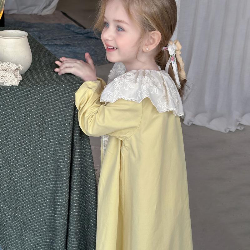 Vår 2025 Spetskrage Lös passform Prinsessklänning för flickor