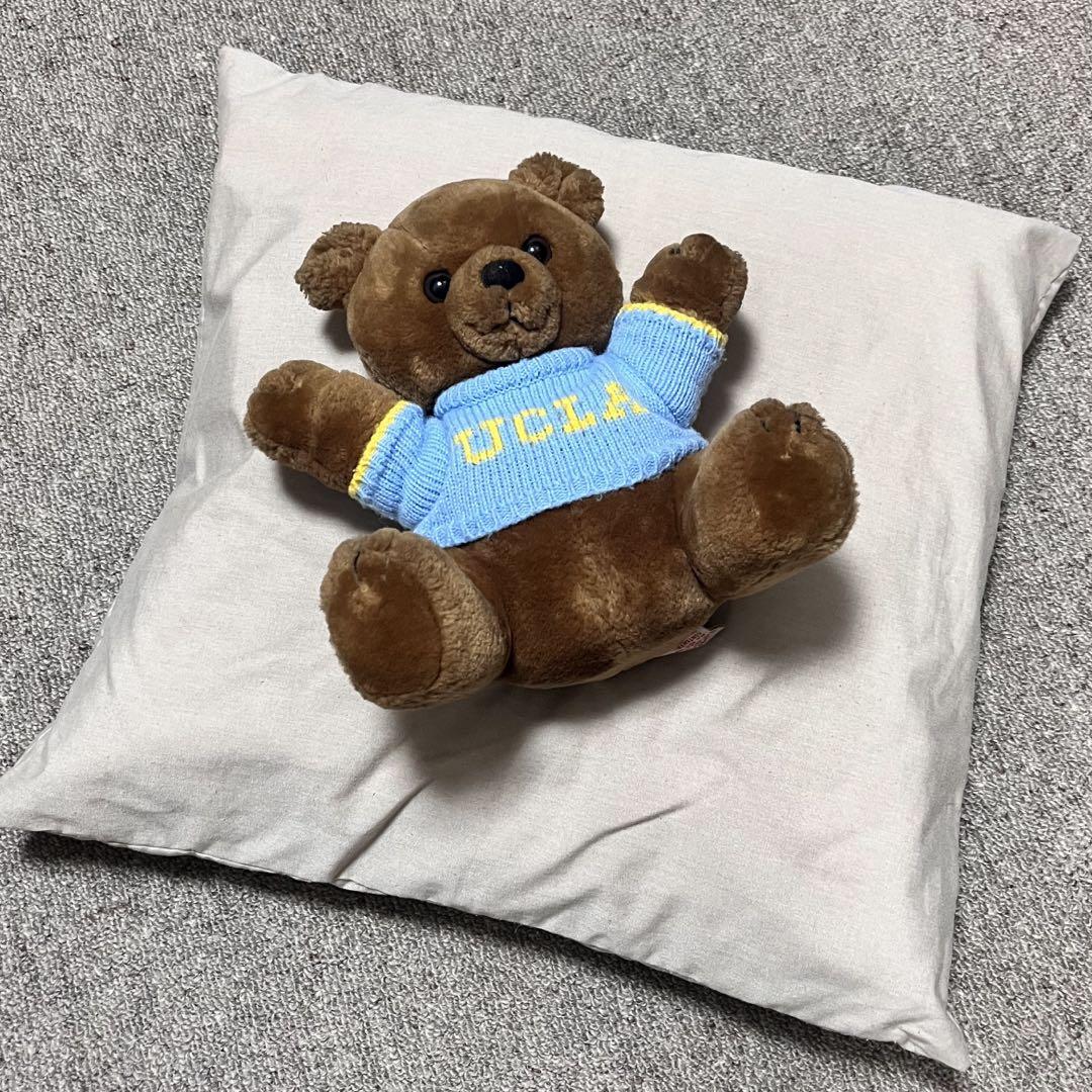 

[USED] UCLA teddy bear vintage plush toy