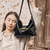 2025 New Women's Bag Retro European and American Fashion Single Shoulder Bag Design Solid Color Niche Casual Single Shoulder Crossbody Bag