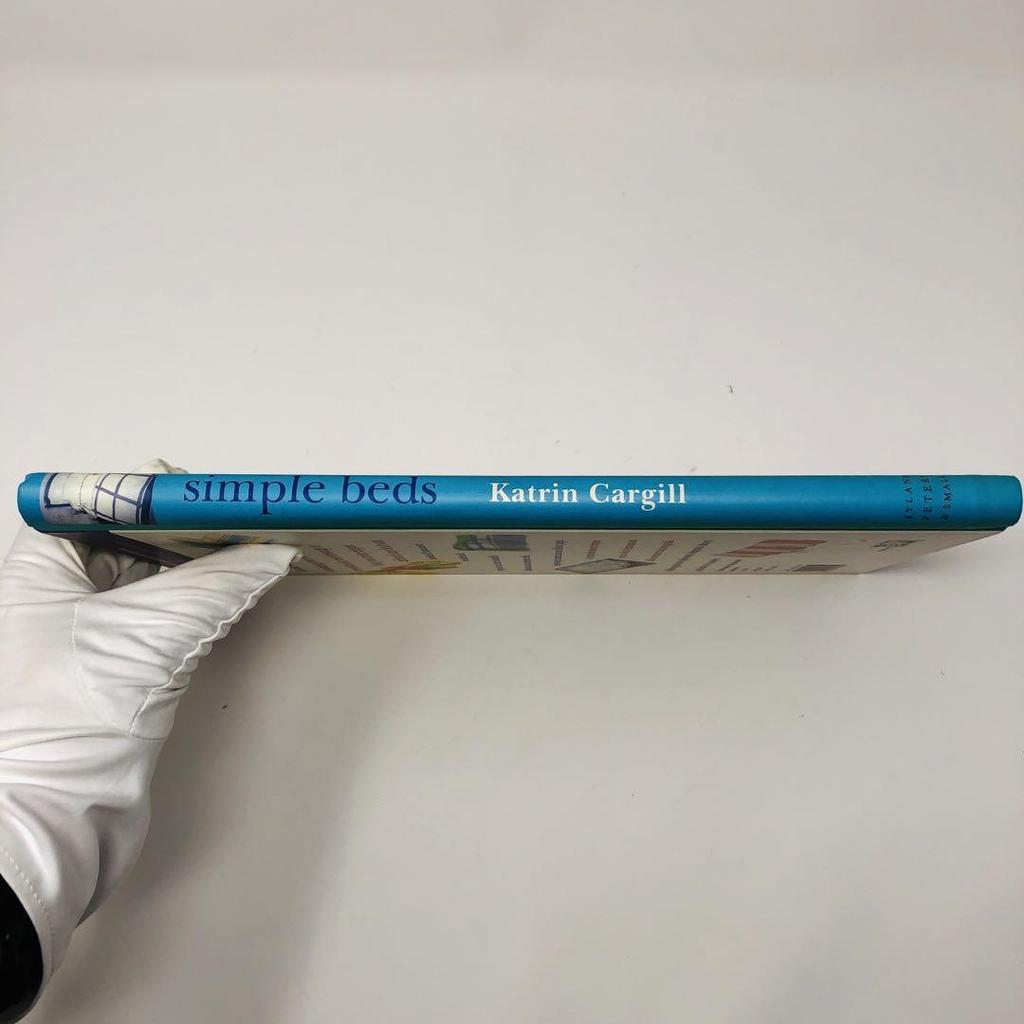 [USED] Books/Bed covers/Cushion covers/Pillow cases simple beds