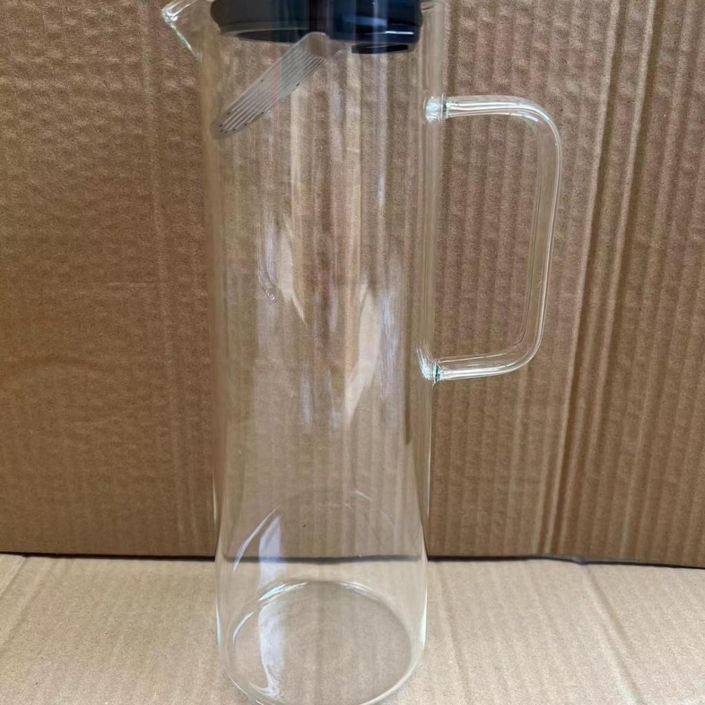 Amber High-Capacity Glass Pitcher Set for Cold Beverages
