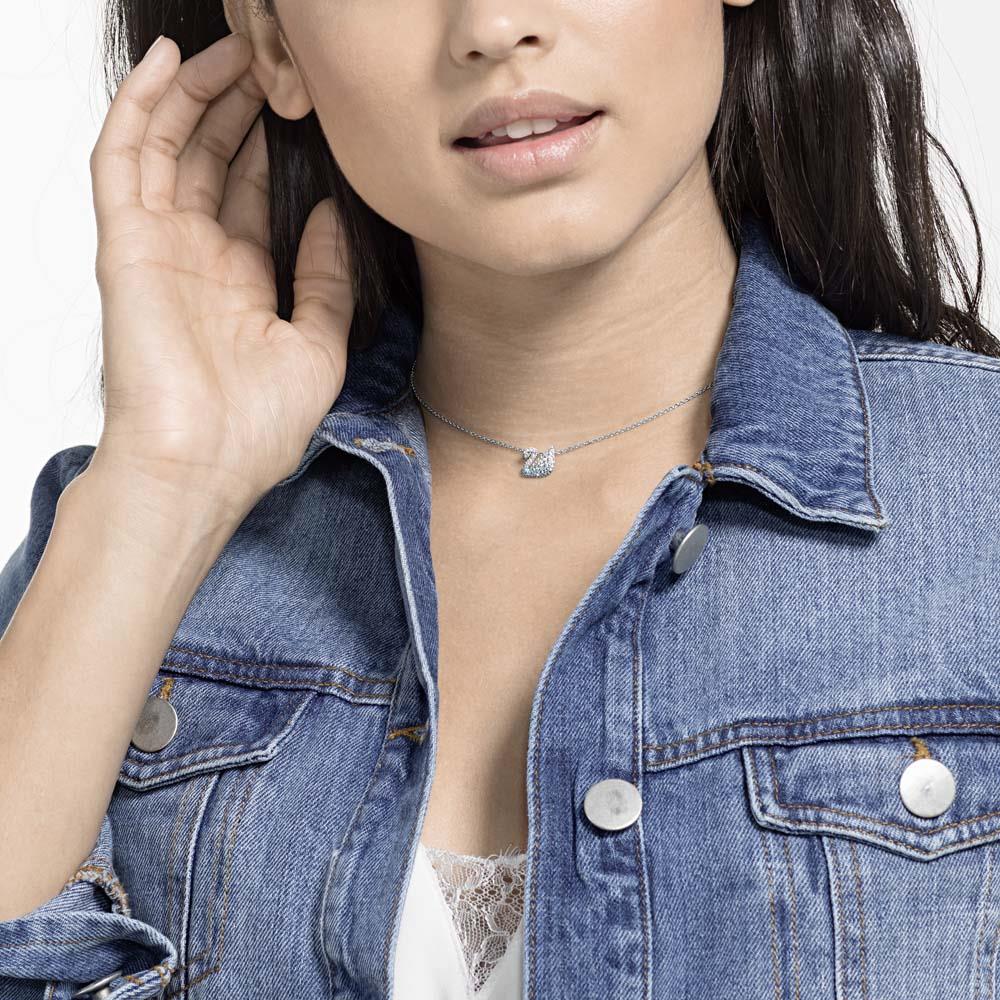 Swarovski 5512094 Ikonische Halskette mit kleinem blauen Schwanenanhänger