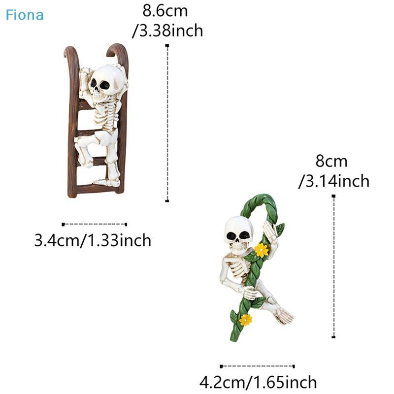 2PCS Skeleton Pot Hugger Decor,Resin Climbing Skeleton Plant Pot Hanger Ornaments for Halloween & Garden