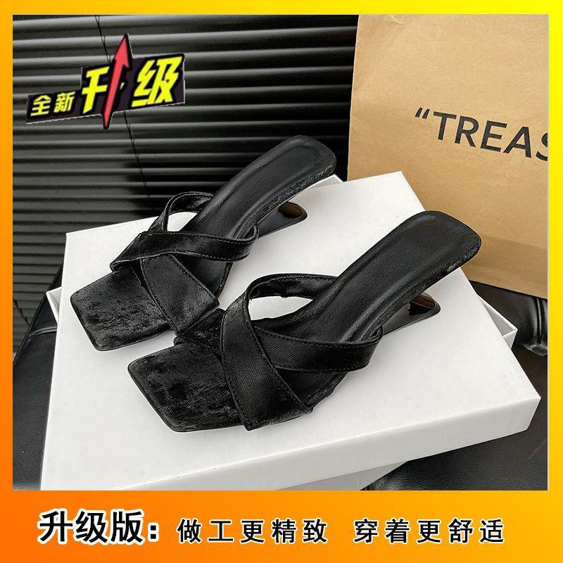 2025 summer new Korean version of high-heeled niche slippers women's shoes Internet celebrity versatile outer wear square toe sandals