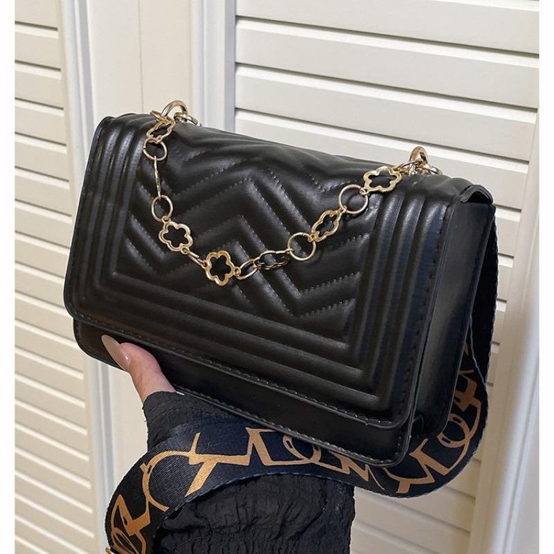 ashion temperament simple small bag women's new fashion women's bag autumn and winter wide shoulder strap trendy shoulder messenger bag