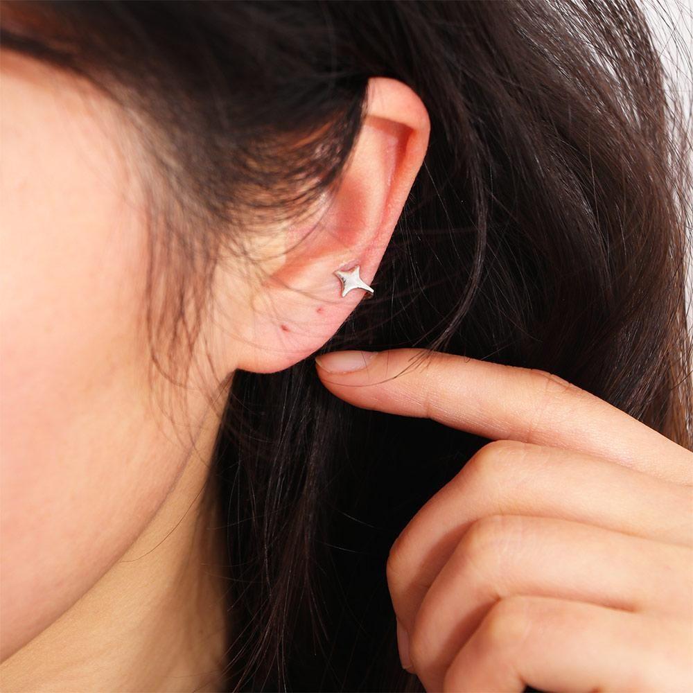 Chic 2pcs Clip Earring Silver Color Ear Cuff Star Shaped Korean Style Women Earrings Cartilage Stud Star Ear Clips