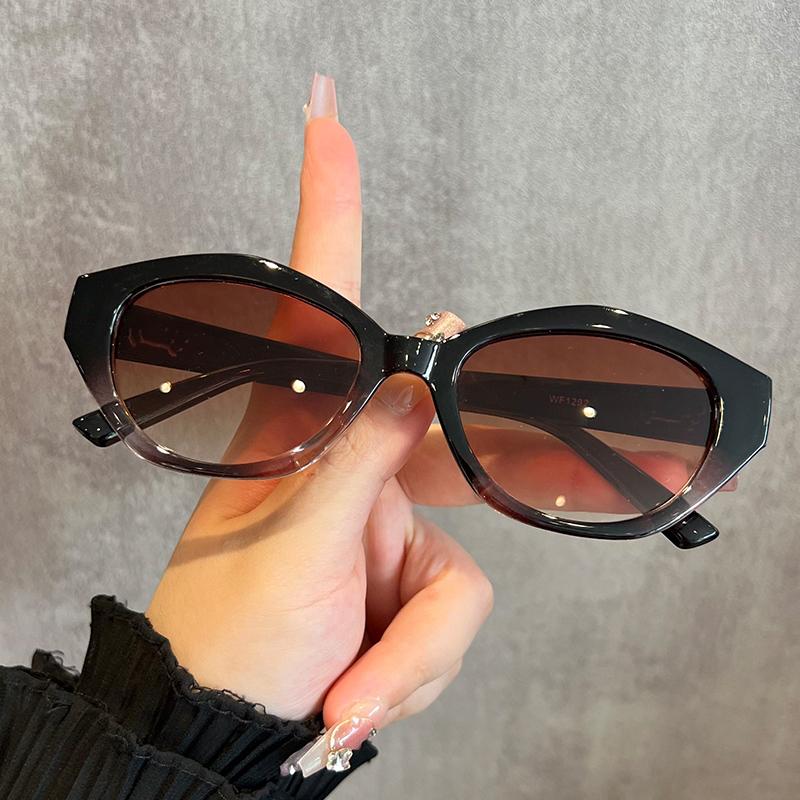 European and American retro fashion Y2K sunglasses for summer sun shading, sun protection, UV protection, lightweight sunglasses