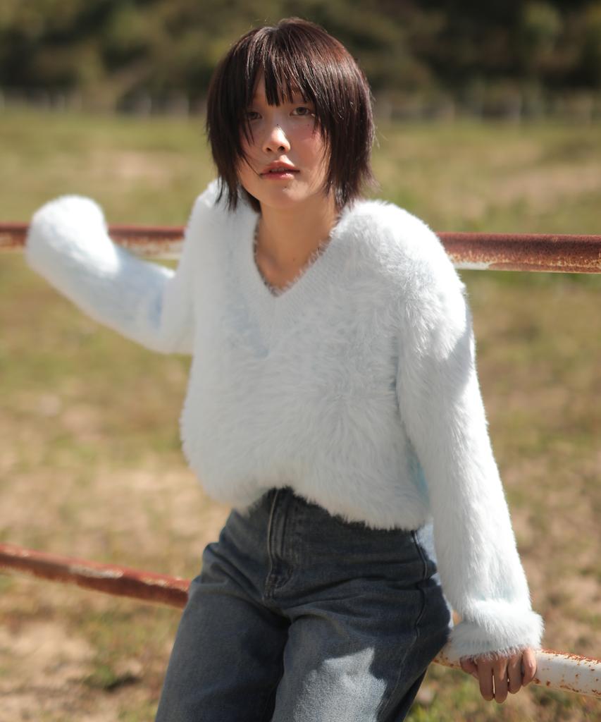 NAKED SURF CLUB Soft Angora V-Neck Knit (Sky Blue)