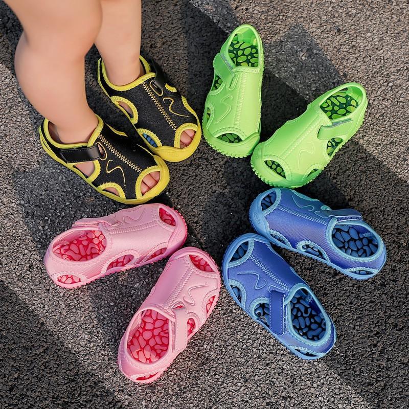 Girls'Sandals New Boy Beach Sandals Fashion Girls' Flat Shoe Lightweight Girl Shoes Anti slip Boys' Shoes Comfort kids Sandals