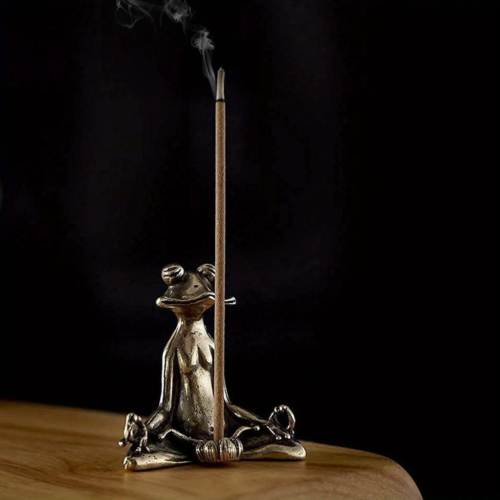 Vintage Brass Meditation Frog Statue Trinket Copper Animal Sculpture Incense Burner Home Desk Decoration Tea Pet Creative Gifts