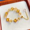 Bracelet Tour de Cristal Jaune Citrine Naturelle avec Motif Trèfle à Quatre Feuilles - Cadeau Luxe Léger Automne/Hiver pour Femmes