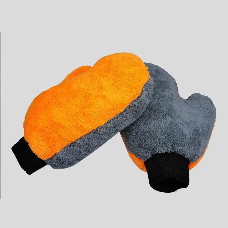 Neue praktische Doppel-Coral-Fleece-Handschuhe für die Autowäsche
