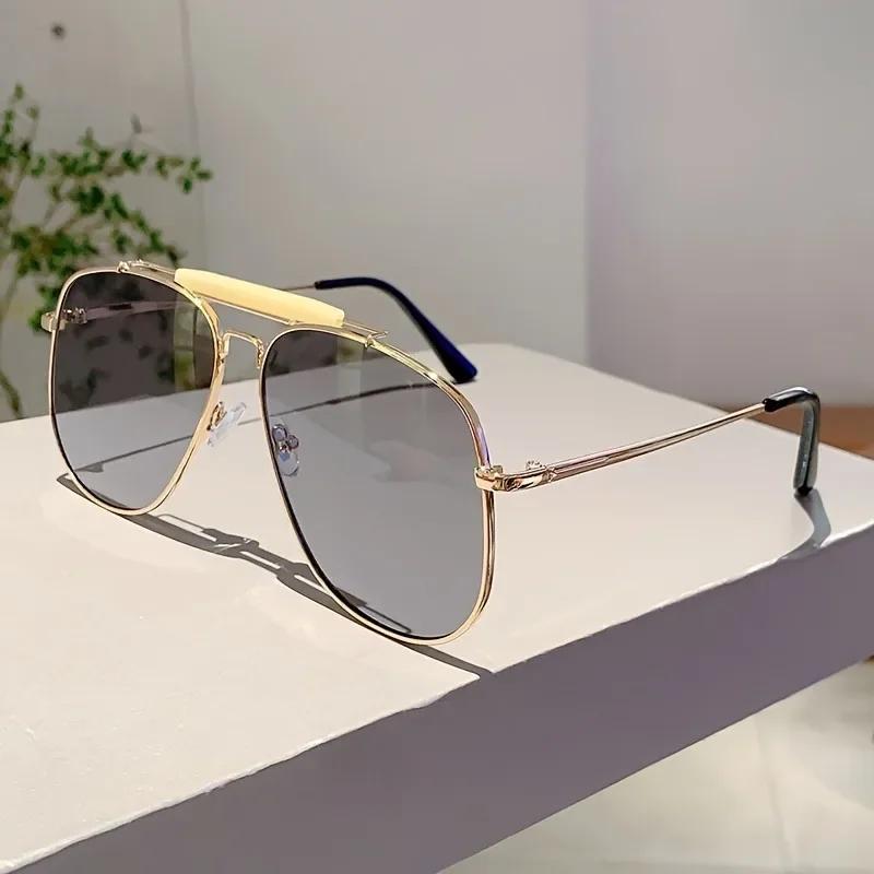 Vintage Pilot Sunglasses  New Oversized Fashion Double Bridge Outdoor Sun Glasses Trendy Brand Design Anti-UV Shades